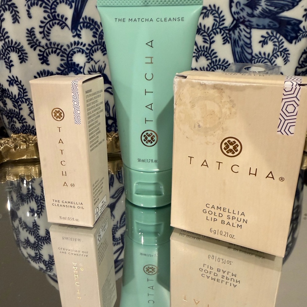 Set of 3 NEW TATCHA Beauty Products: Lip Balm, Matcha Cleanse and Cleansing Oil✨ - Picture 2 of 6